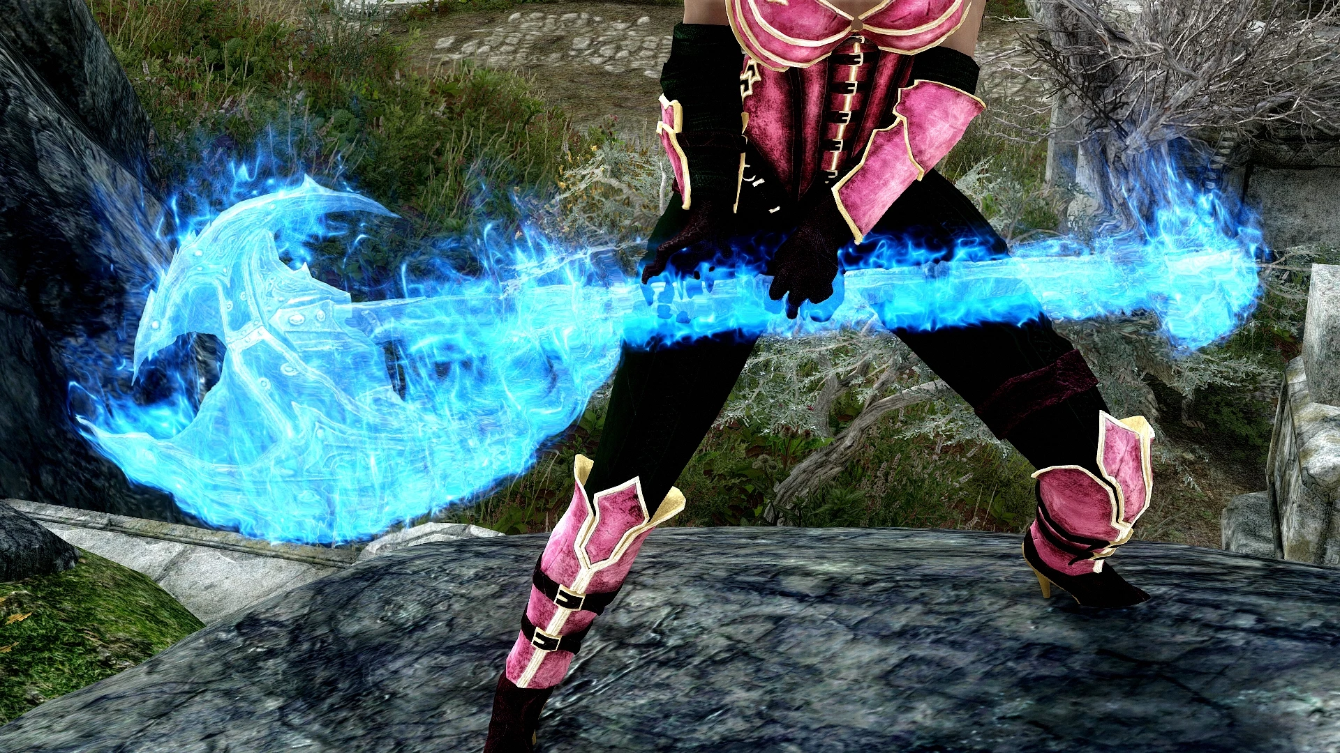 Bound weapon. Bound Weapons Skyrim. Skyrim bound Weapons Mod. Двуручное магическое оружие. Skyrim bound Weapons Damage.
