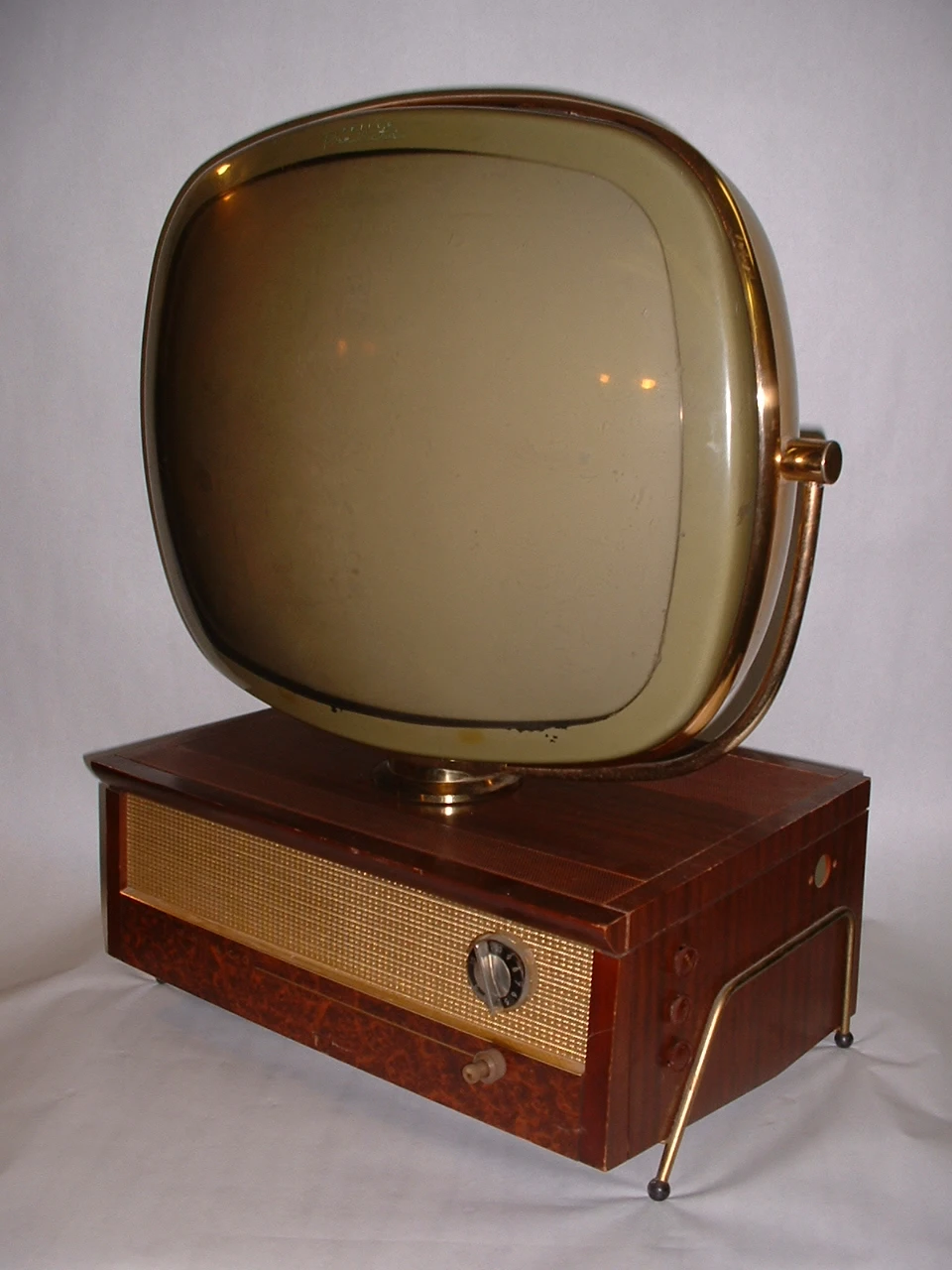 Советский телевизор купить. Philco телевизор. Philco Predicta. Philco 1958. Старинный телевизор.