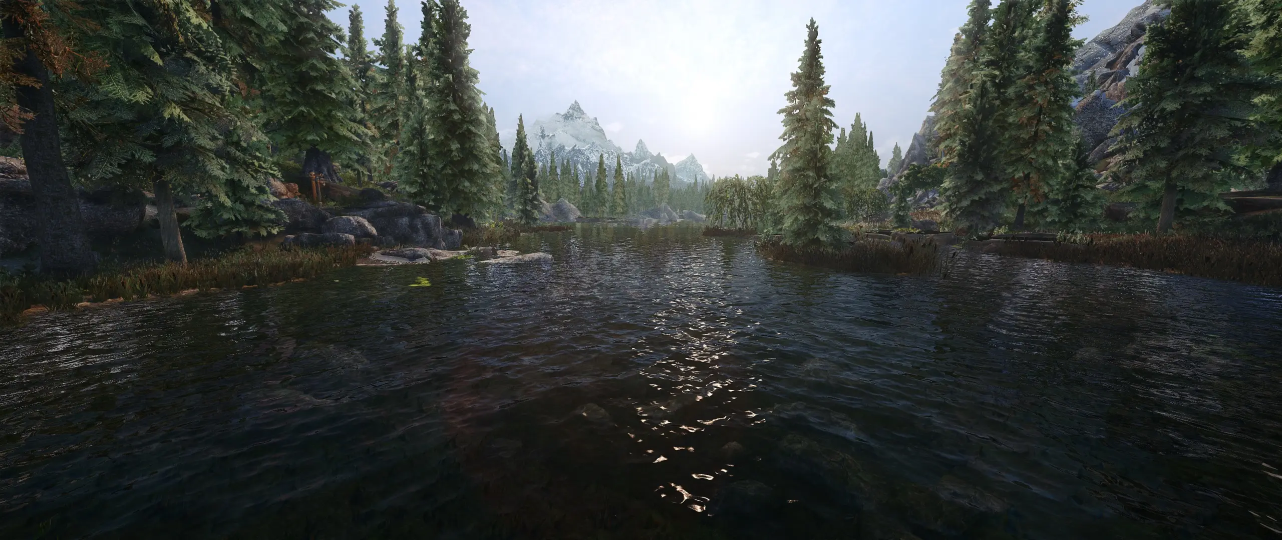 Cliche Lake Illanta with New Waters at Skyrim Special Edition Nexus ...