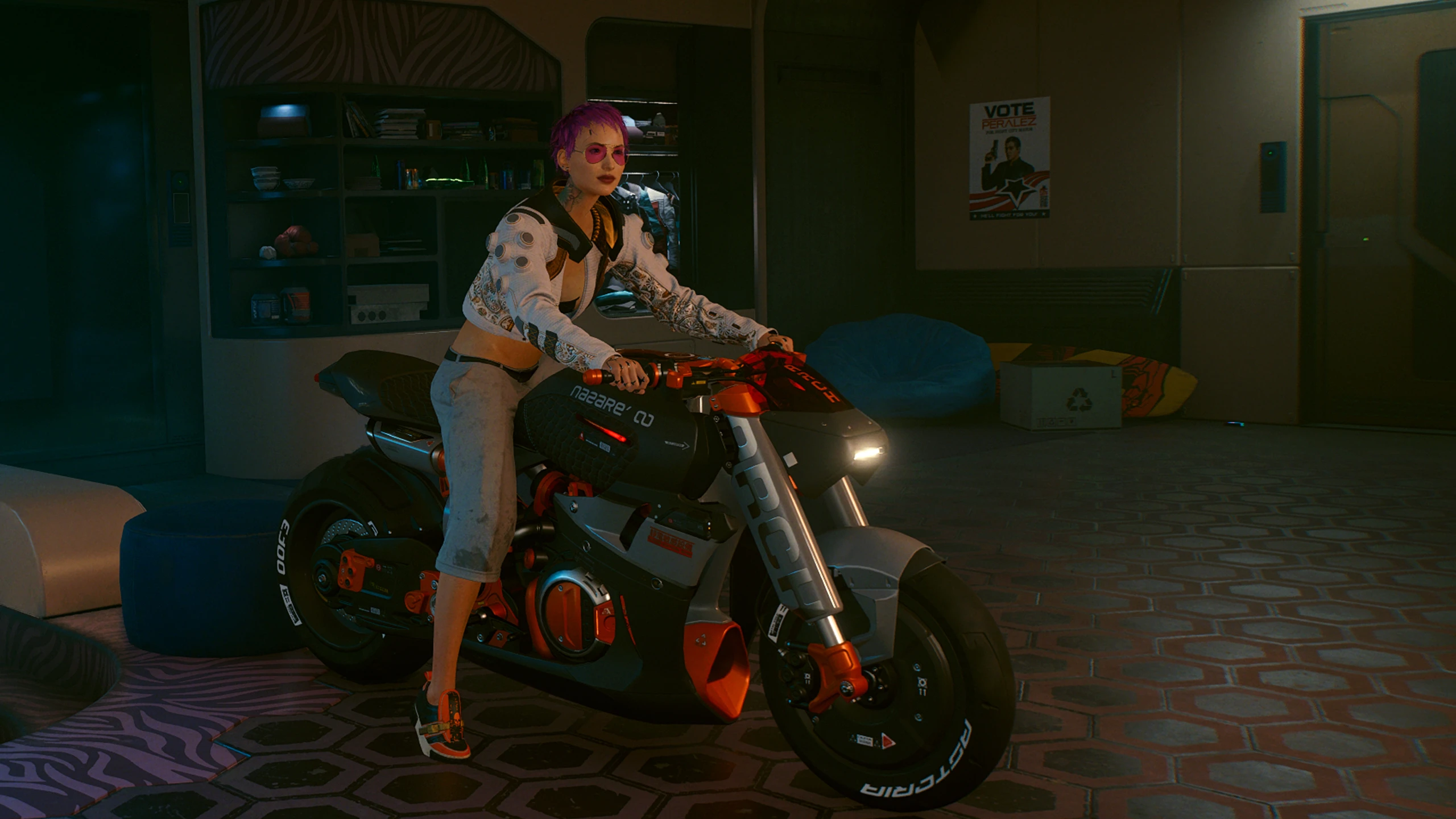 She really loves motorbikes v2 at Cyberpunk 2077 Nexus - Mods and community