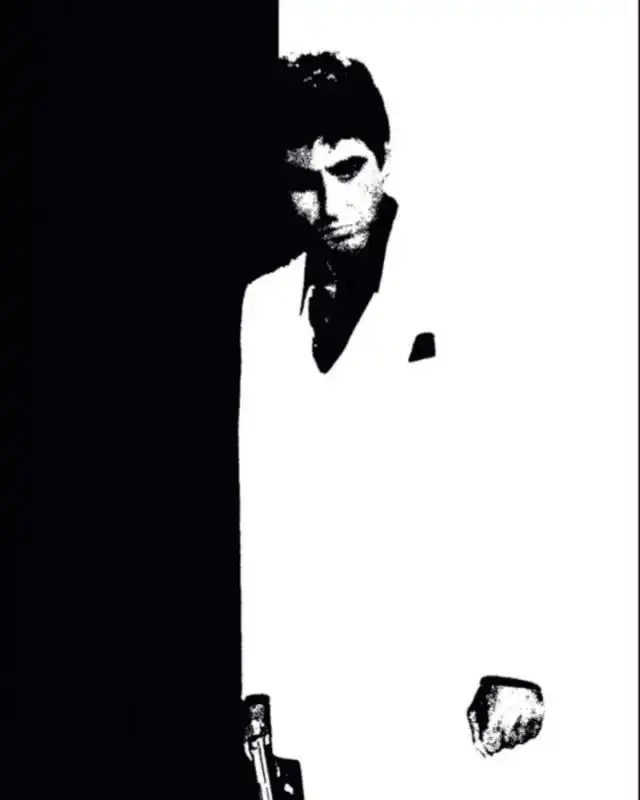 Scarface The World is Yours