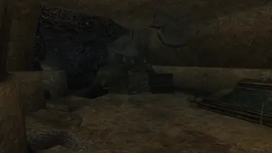 No more imperial bricks in a dunmer tomb!