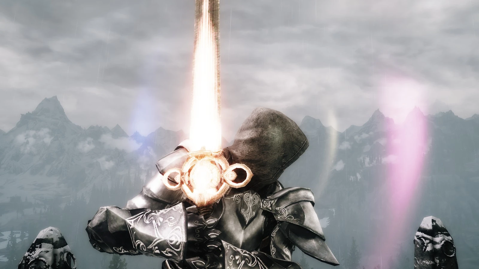 skyrim two handed weapons mods