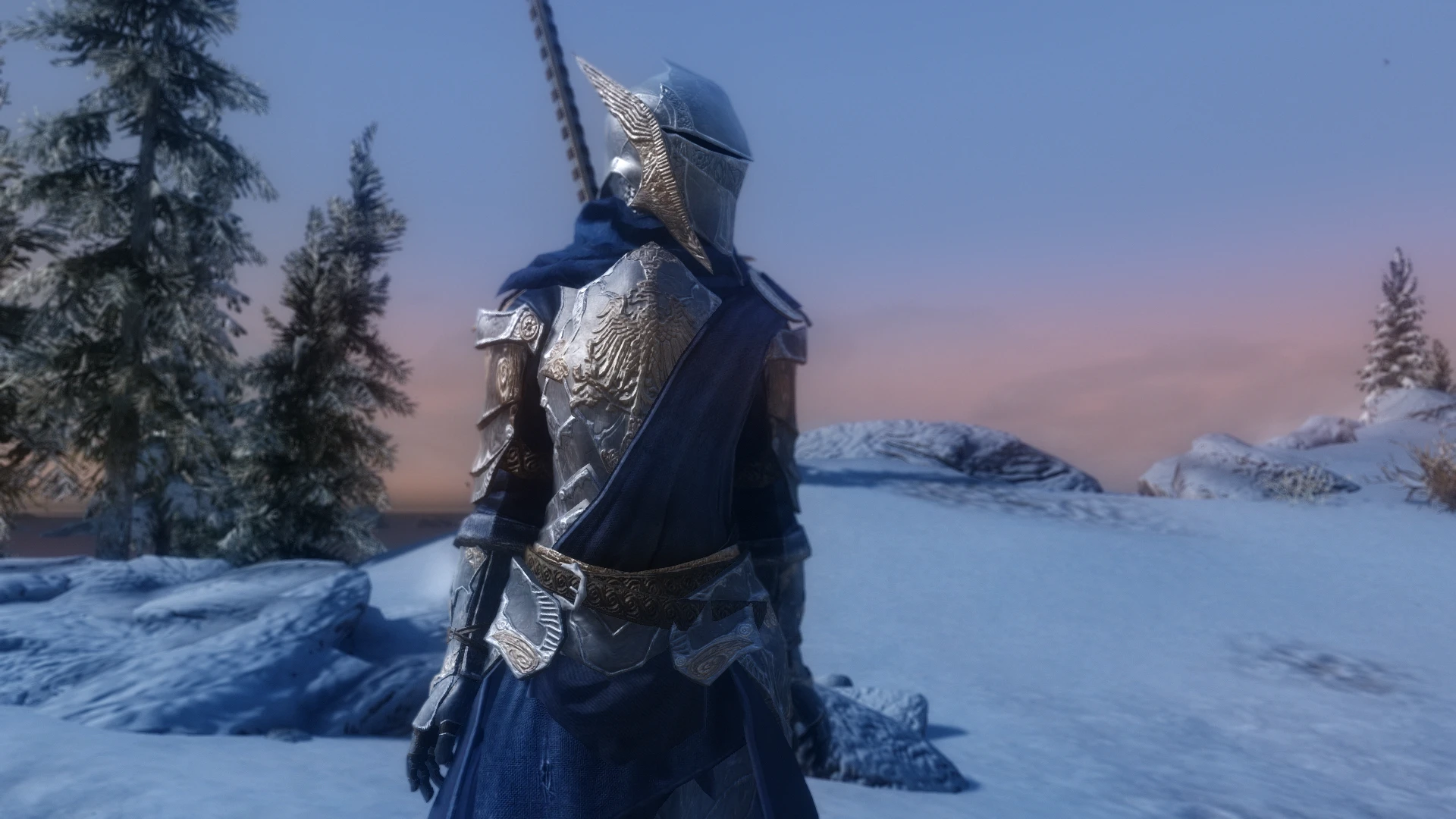 Resplendent Armor and Greatsword at Skyrim Nexus - Mods and Community
