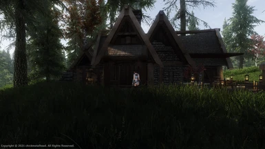 Ronja entering her home - Amon's Lodge