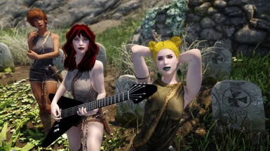 Hex Girls in Skyrim LE - Scooby Doo Goth Trio as followers
