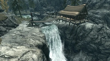 Waterfall Riverview Home (Beyond Skyrim Bruma)
