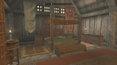 Manor - Main Bedroom