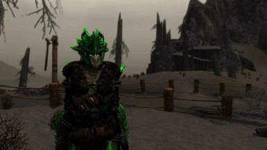 Dragon skull mask looking good on Immersive armors glass armor