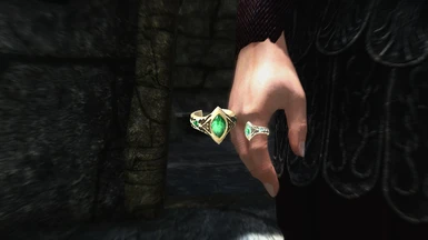 Snow Elf Emerald Ring