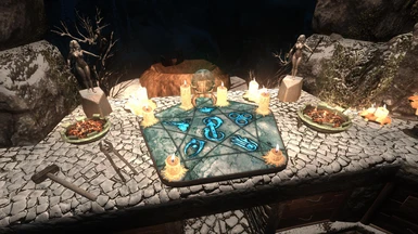 Braziers by enchanting table for Frostfall users