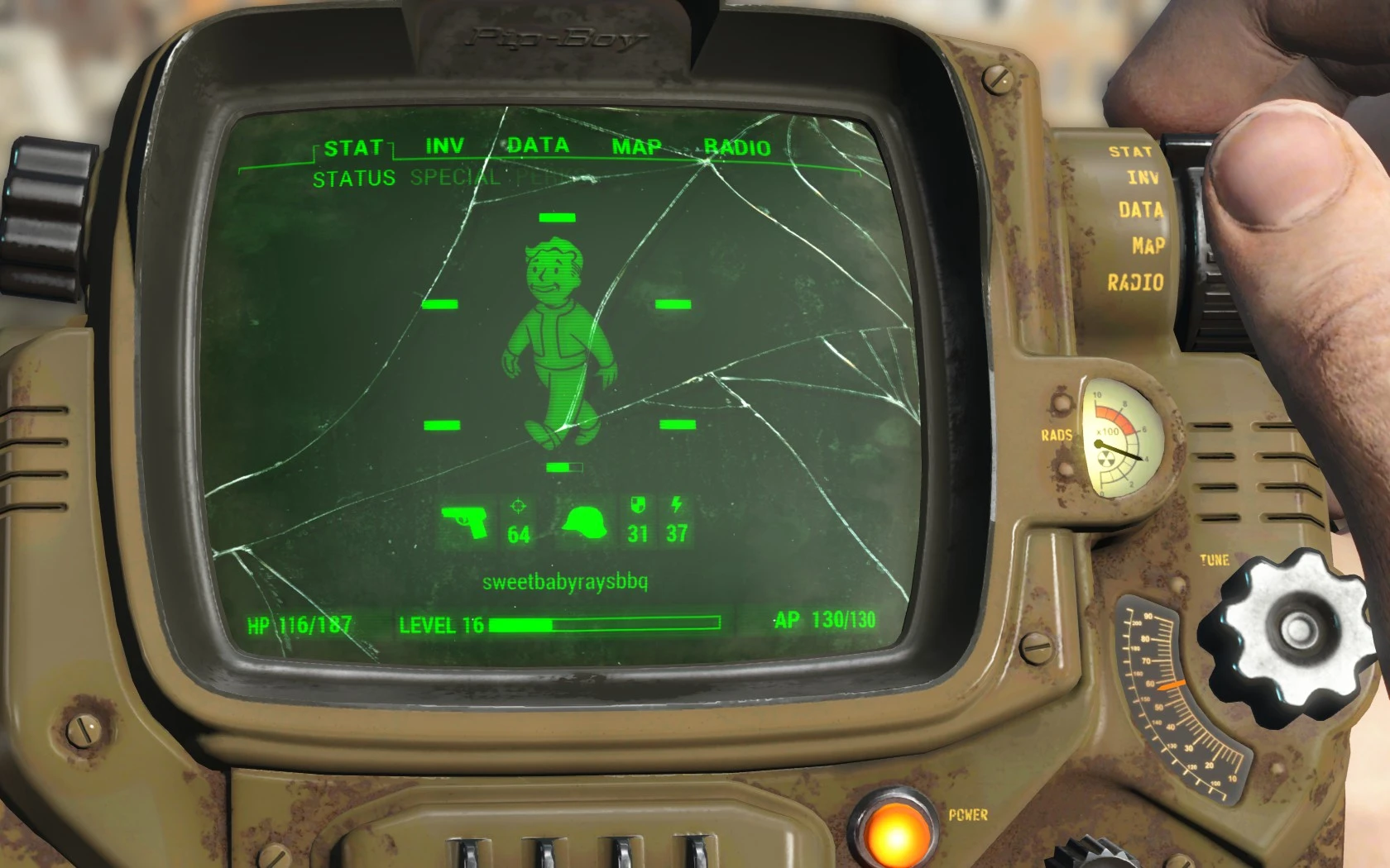 Cracked and Smudged Pip-Boy Screen at Fallout 4 Nexus ...