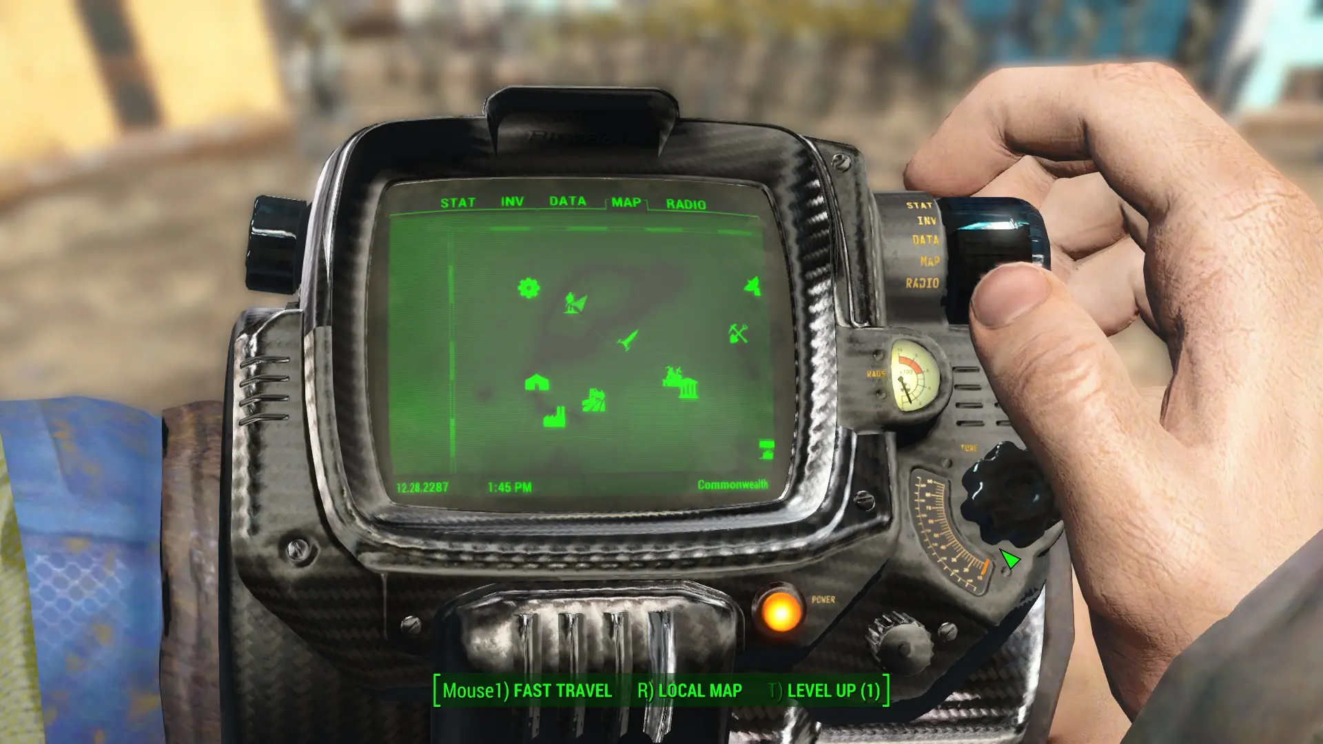 Fallout 4 мод на пип бой. Пип бой. Пип-бой 0.1. Pit boy Fallout 4. Fallout 4 Mods Pip boy Tablet.