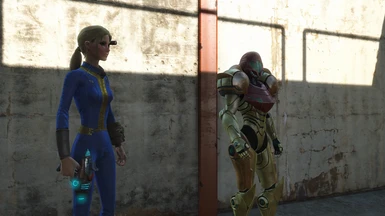 Zero Suit Samus and her armor on manequin