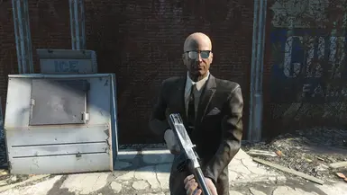 Would you happen to know this snazzy fellow?