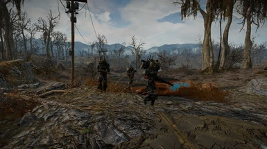 Faceless Ones raid group moving through the Commonwealth