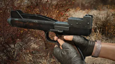 The Assault Pistol (Colt SCAMP) at Fallout 4 Nexus - Mods and community