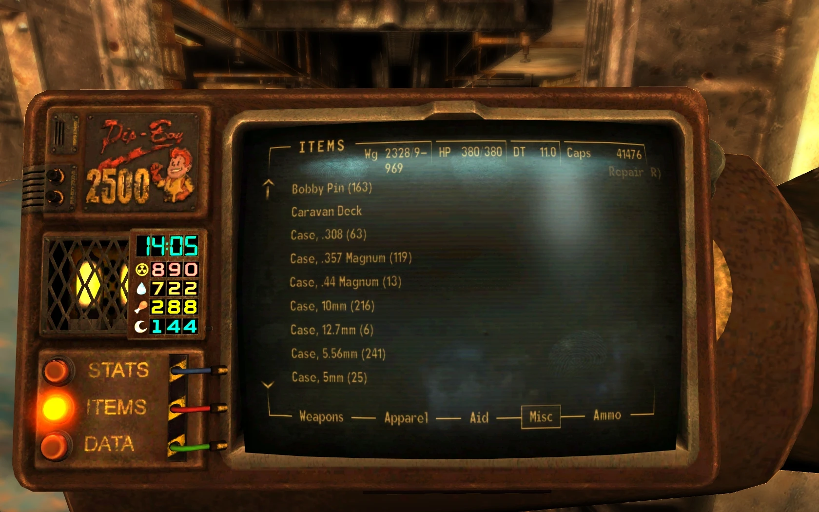 New vegas терминал. New Vegas Pip boy 2500. Нью Вегас пип бой 2000. Fallout New Vegas Pipboy 2500. Fallout 2 пип бой 2000.