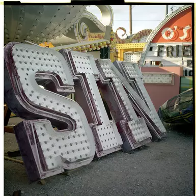 Sign Fun with Signs - CaSINo 