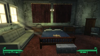 Novac Motel Room - Player Bed