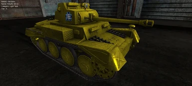 Girls und Panzer - Panzer 38nA Golden Version