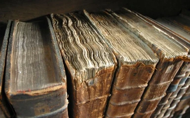 2424 Very old books
