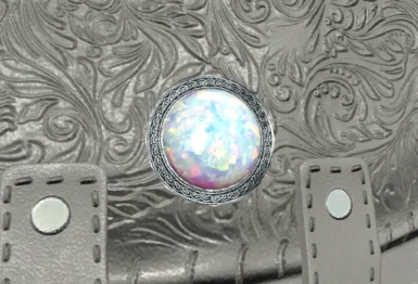 Opal Gemstone 