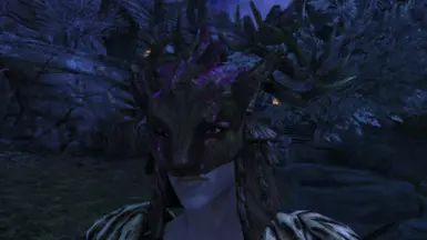 Added glowing version of headdress