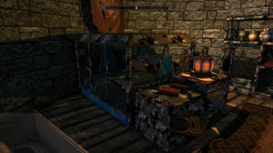 Indoril Canopy Bed