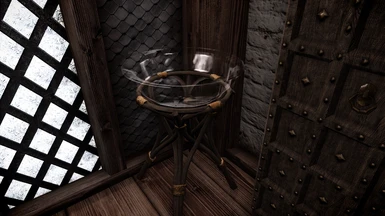 Glass in game; screenshot by Van