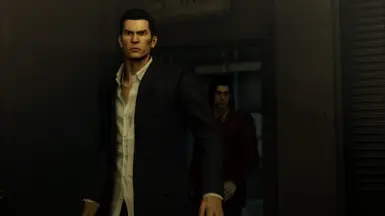 Kiryu and Nishiki confronting Kuze