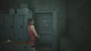 Magnum (Lightning Hawk) available on STARS Office, on Locked area.