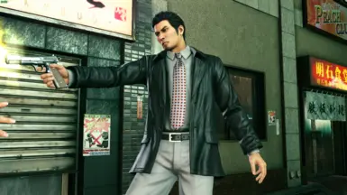 Did I replace the Gold Suit model for a Max Payne like outfit cause the Gold Suit model was ugly? Dont answer that, a rhetorical question