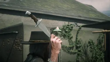 sadie throwing knife