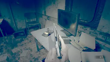 Mia racks a Type 94 slide. What are the chances that she can correctly identify it?