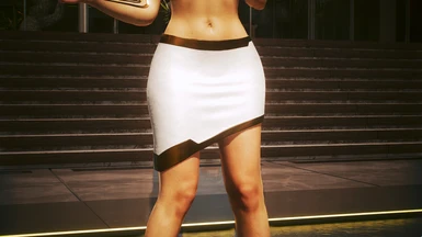 Standard Skirt - White Arasaka