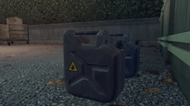 Add WaterSpill Canister and OilSpill Canister in inventory