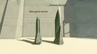 Va'ruun Sculpture (right)