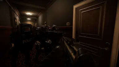 Gameplay in neanderthal's excellent Hotel Redux map.