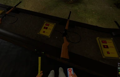 Better texture for the gun and the yellow board