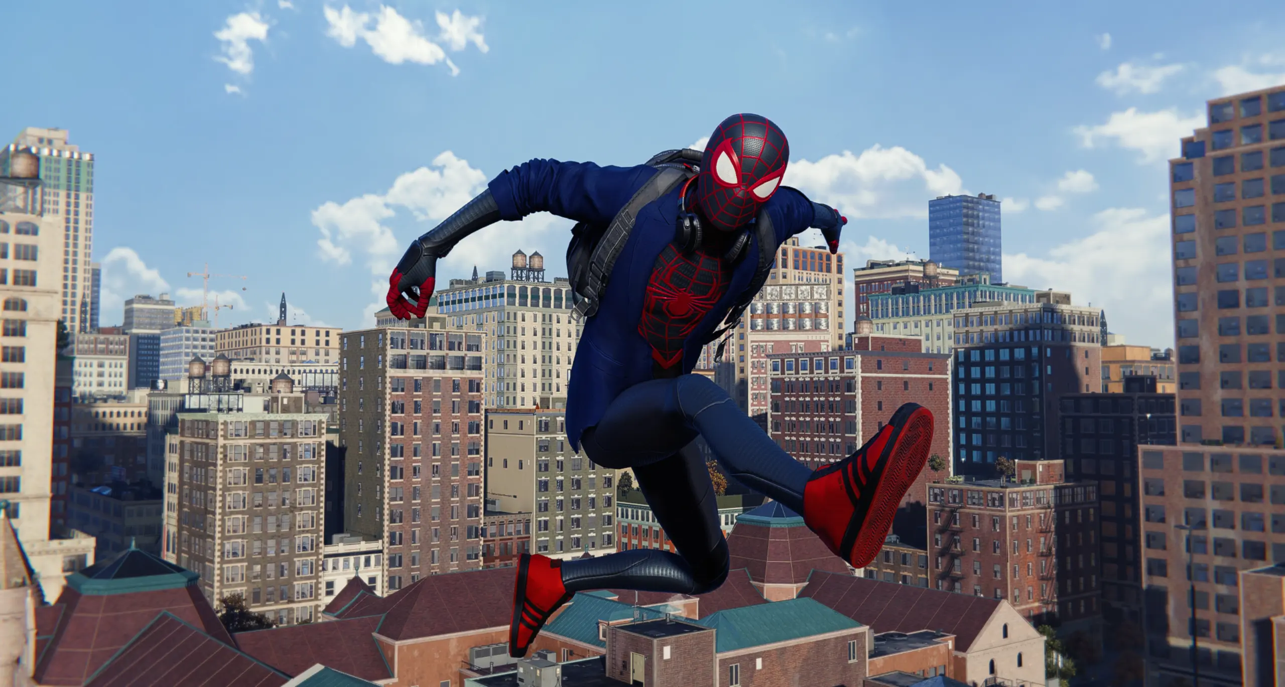 Miles Morales brooklyn visions suit and Classic Suit at Marvel’s Spider ...