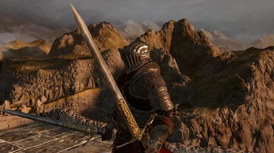 Ultimate Heide Knight Sword - Gold - Battle Scarred 1