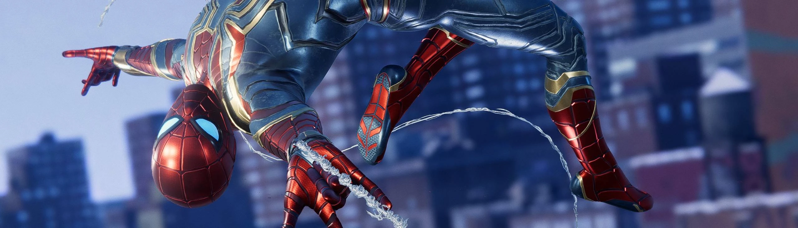 Spider-Man: Far From Home Spot Reveals Comic Book Iron Spider Suit - Heroic  Hollywood