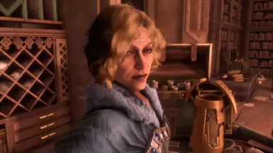 Maevaris Lighter Curls with lighter blond hair