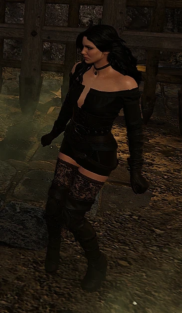 Slightly sexier DLC Yen dress available in Improved Yennefer mod